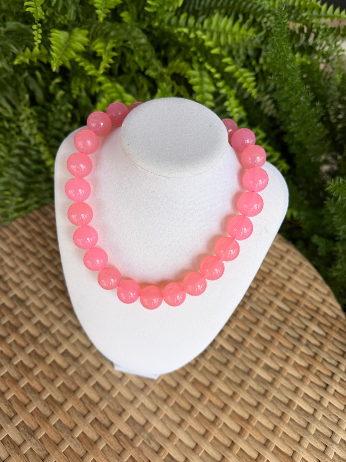 Melon Pink Round bead