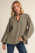 Puff Sleeve V-neck pullover