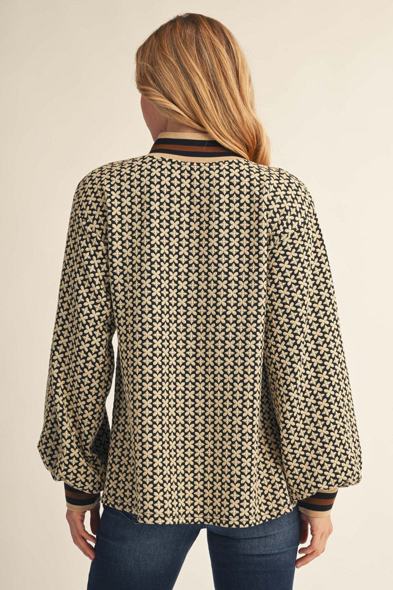 Puff Sleeve V-neck pullover