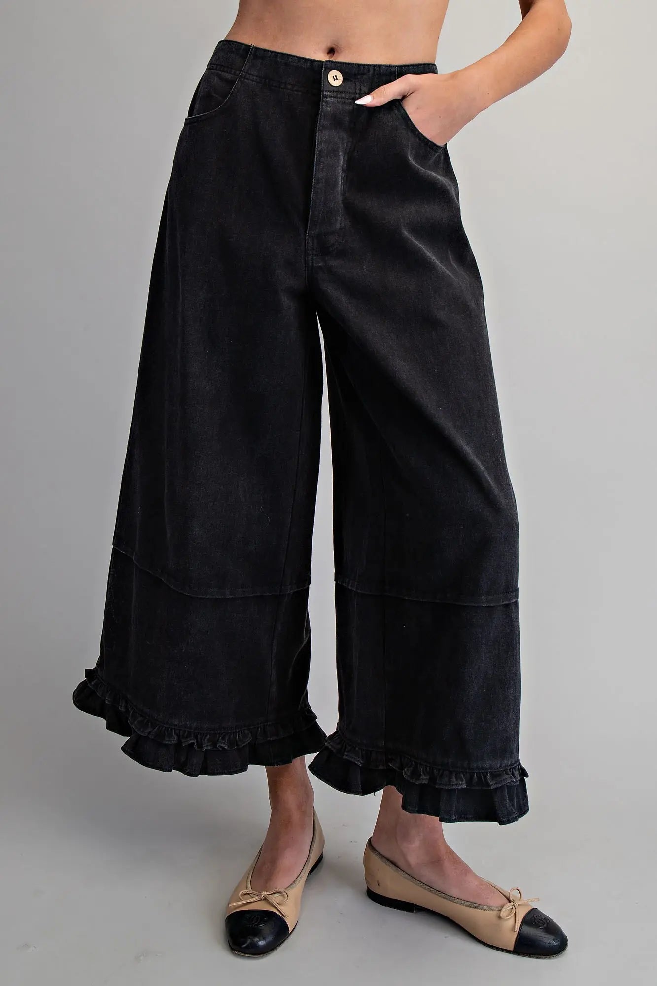 Ruffle Bottom Jeans