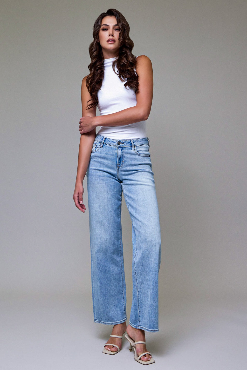 Light Wash Clean Low Rise Dad Jeans