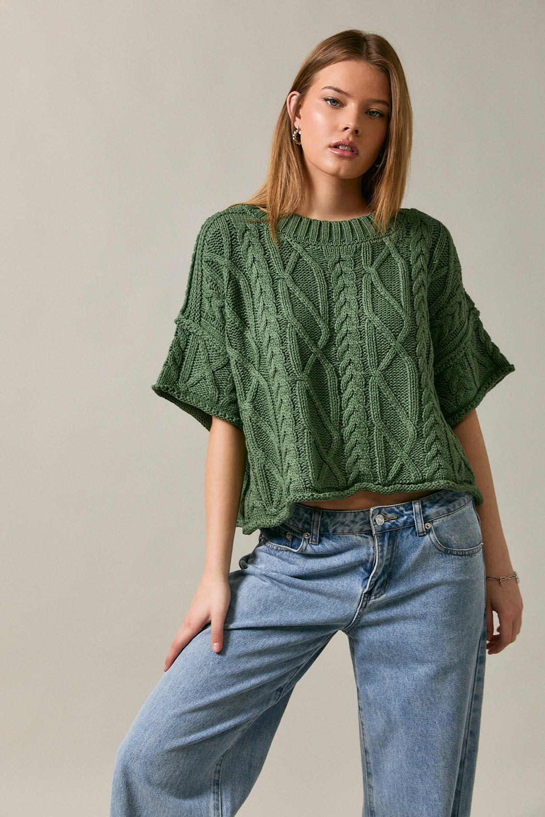 Dusty Green Round Neck Short Sleeve Knit Sweater Top