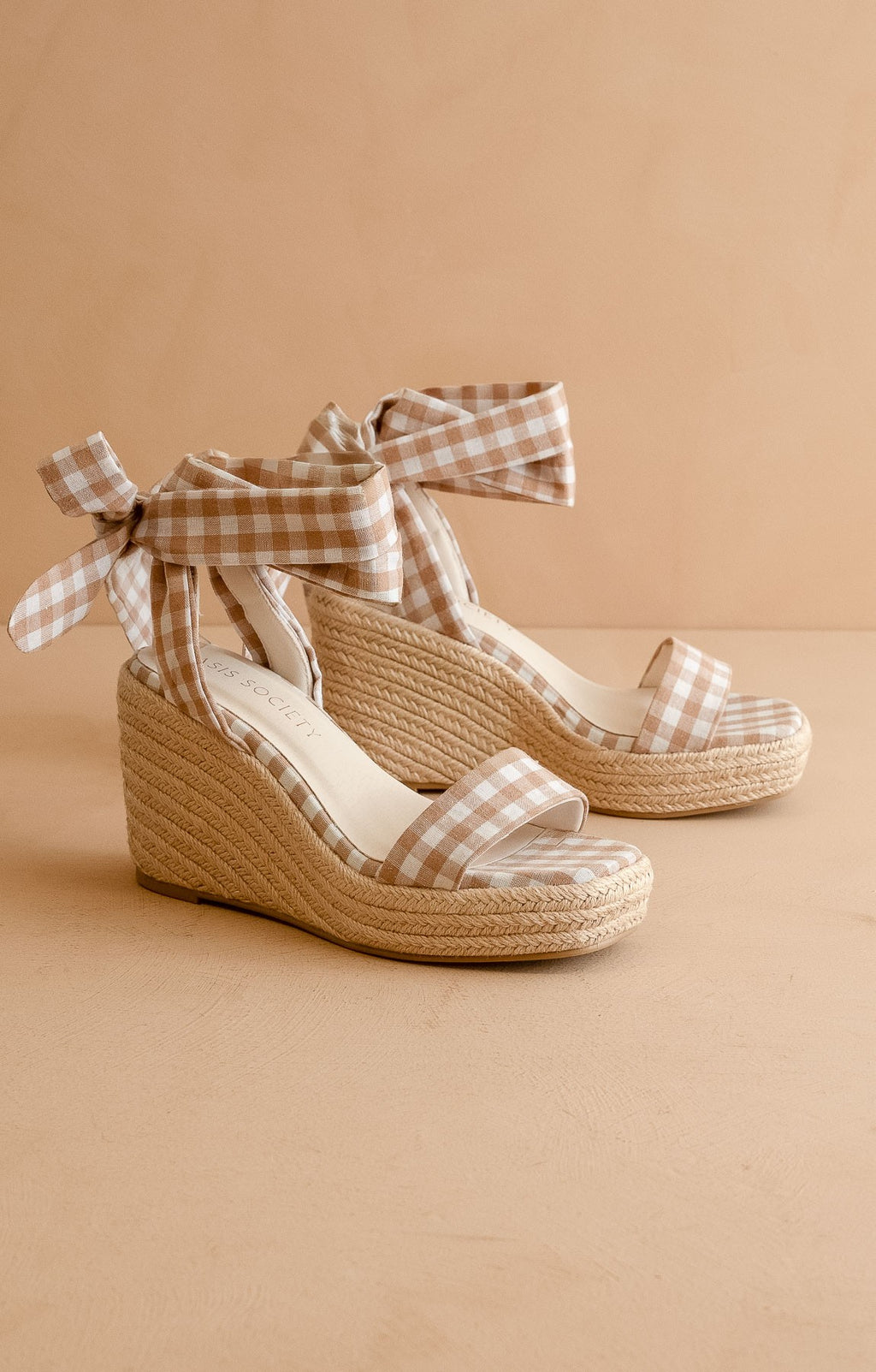 Gingham Wrap Wedge