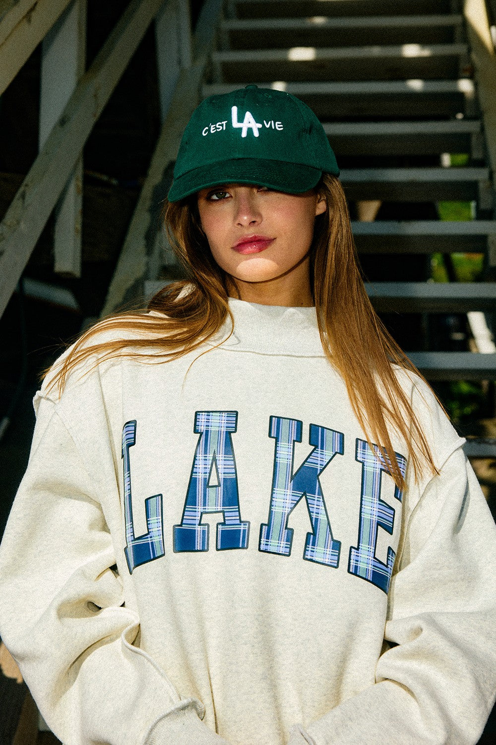 'lake & Mountain' Reversible Mock-neck Sweatshirt