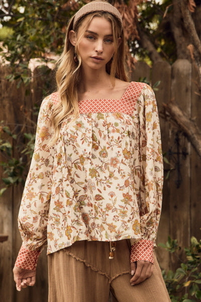 Plus Size Floral Contrasted Blouse