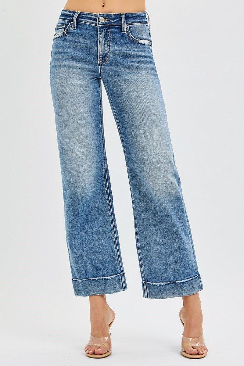 Mid Rise Crop Straight W/ Taylor Cuffed Jeans