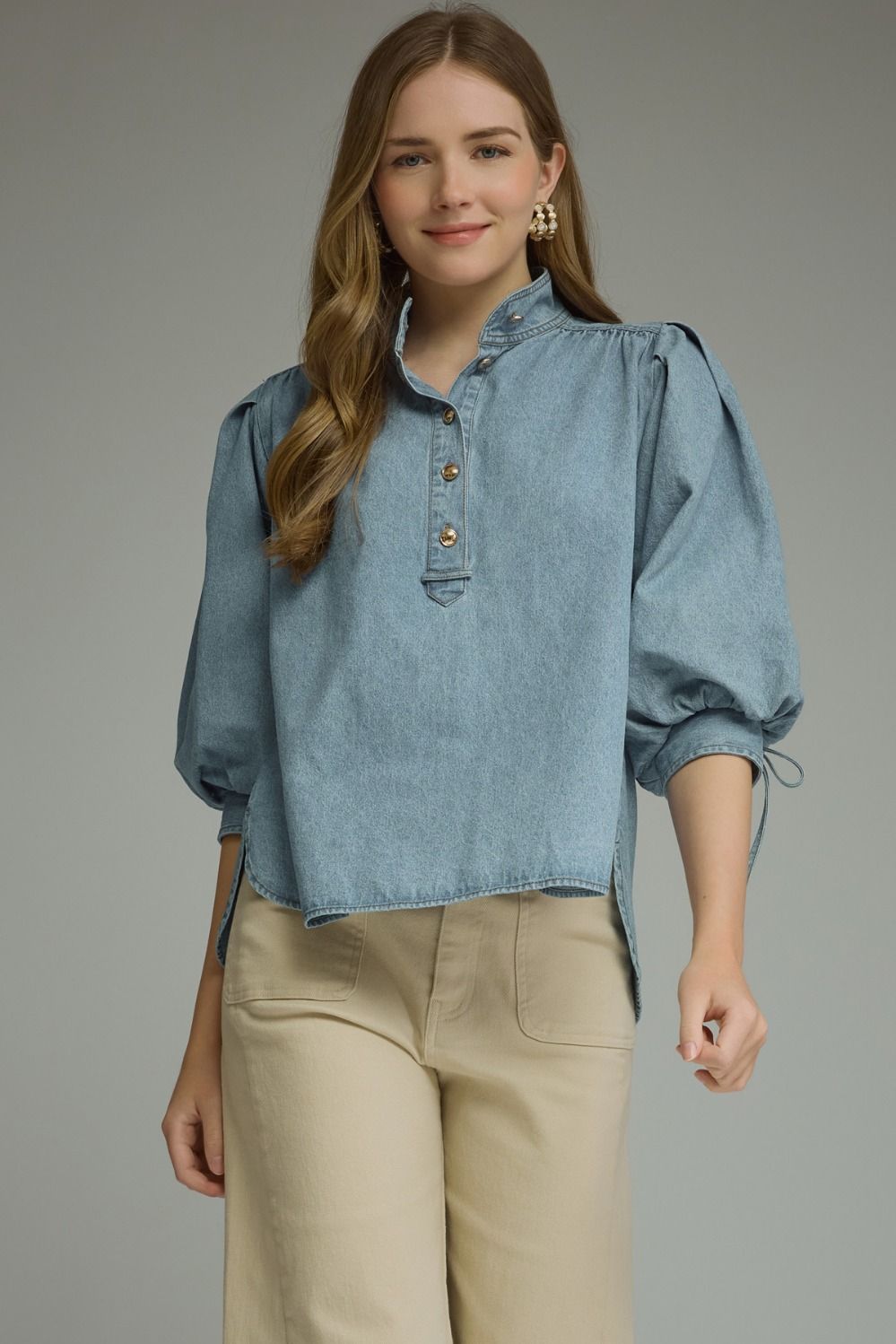 Solid ¾ puff sleeve light denim top