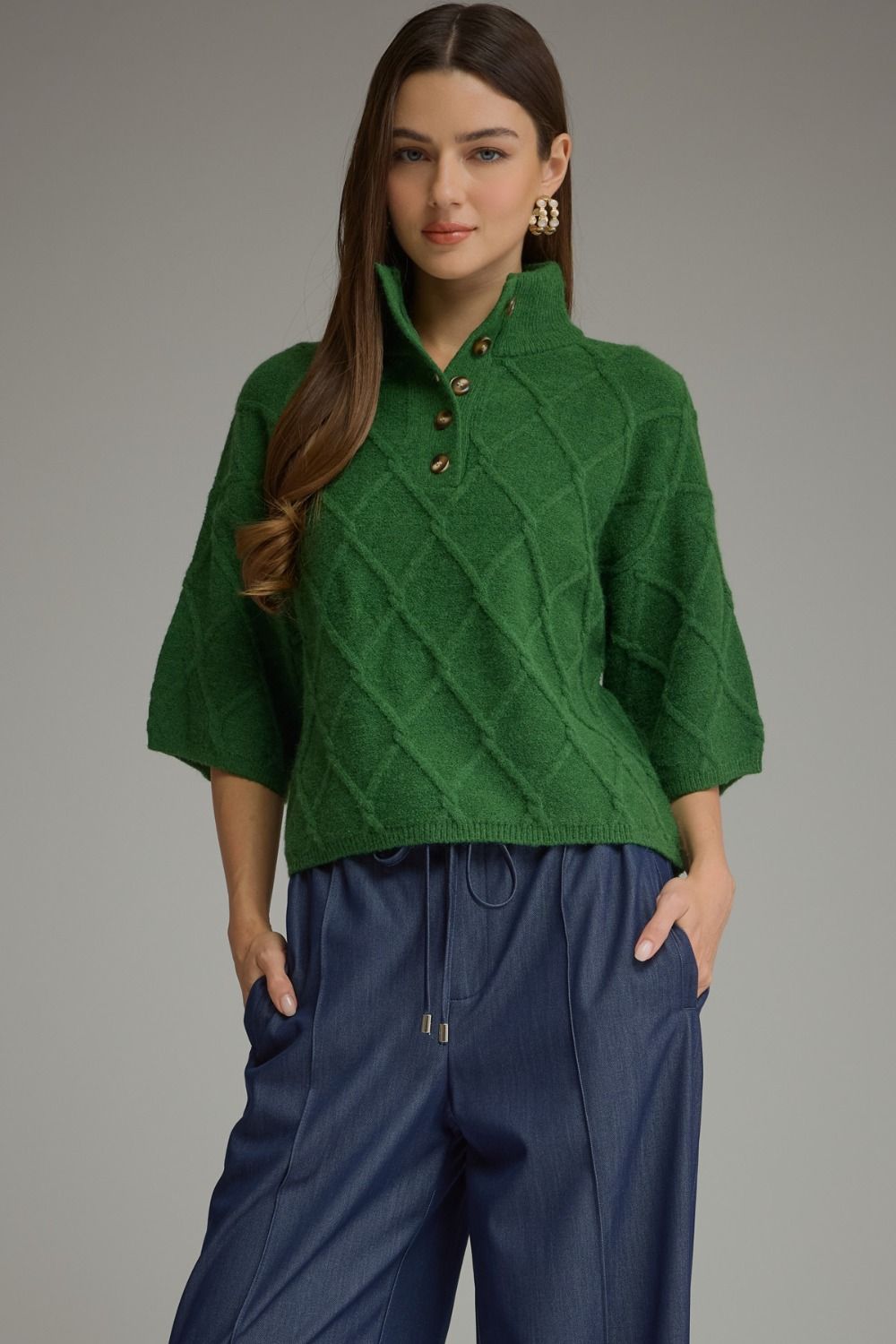 Pine Diamond Textured Sweater