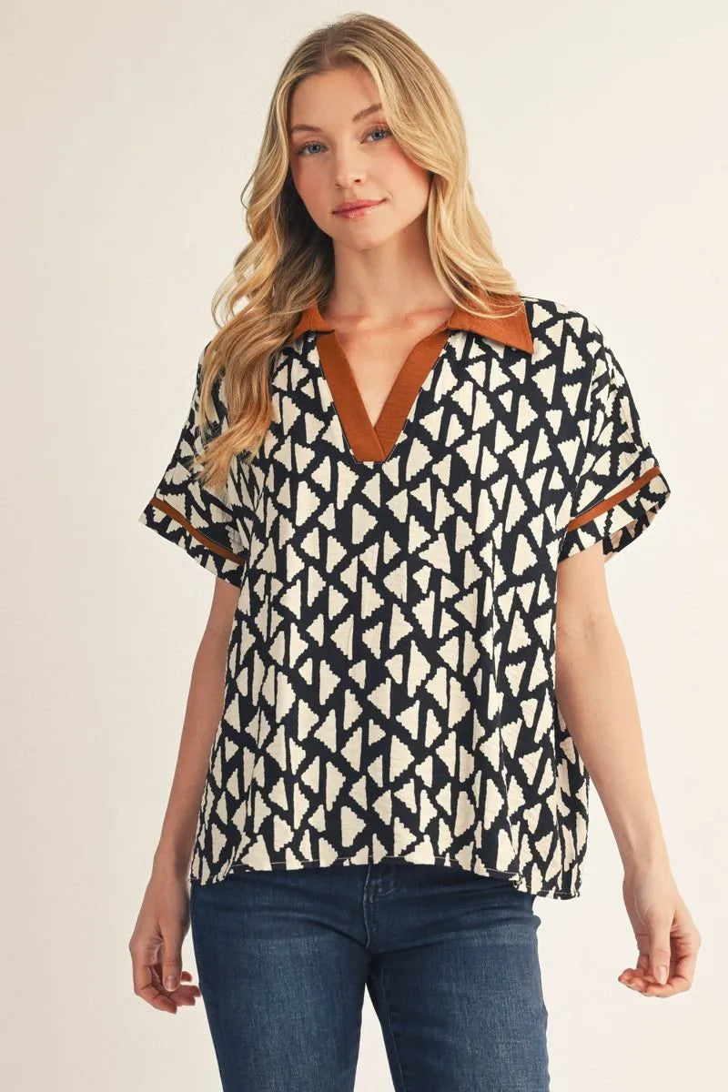 v-neck Geo print top
