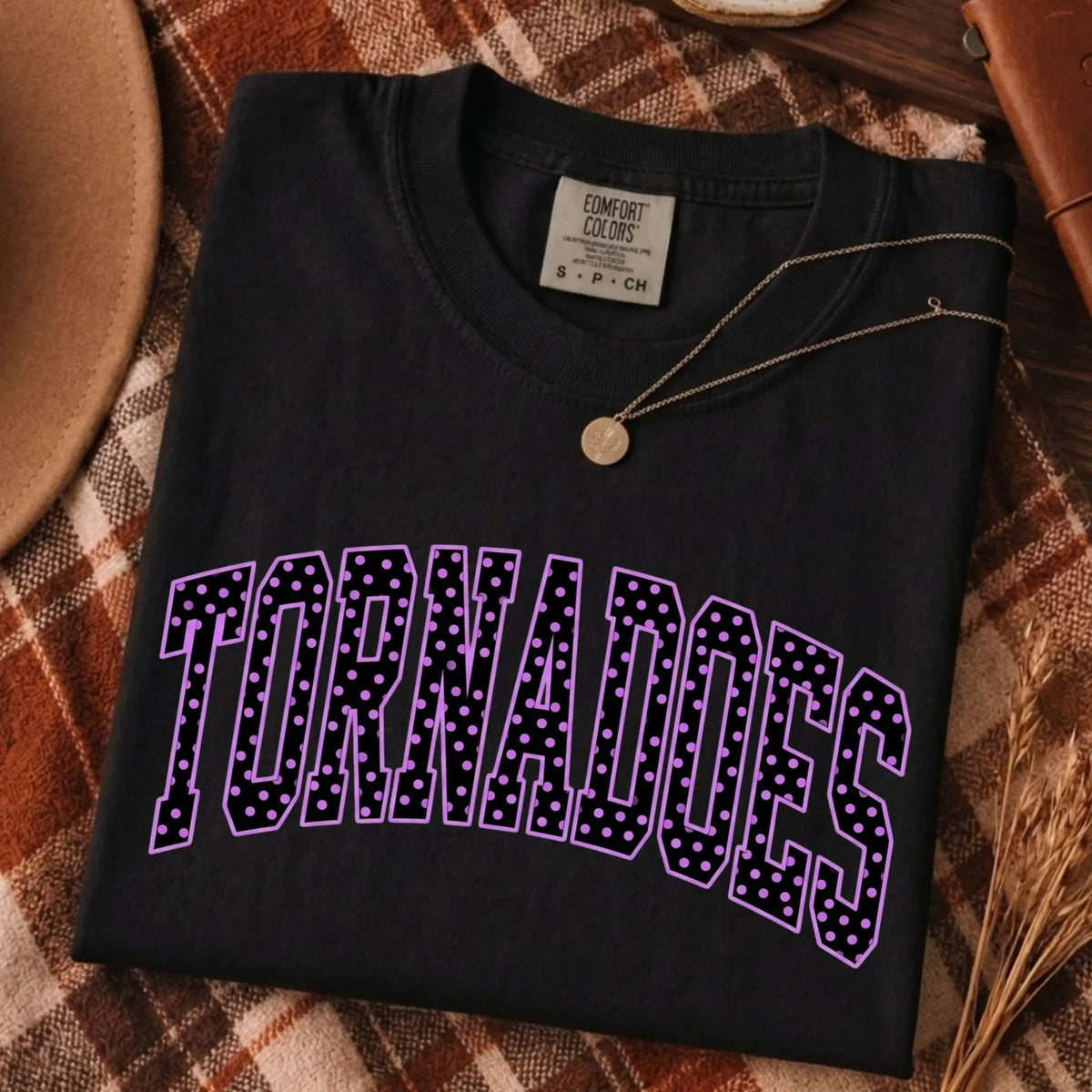 Tornadoes curved polka dot tee